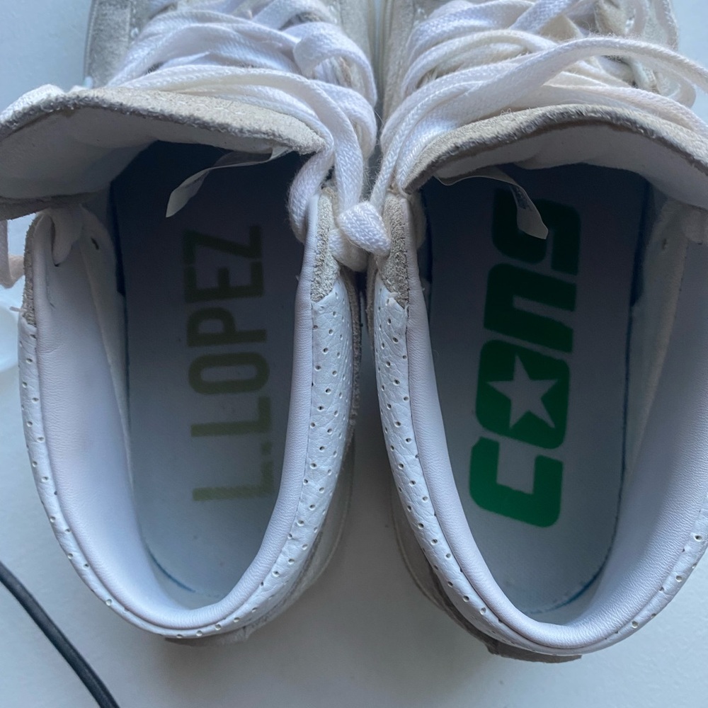 Converse  White and TanSneakers - Picture 4 of 10